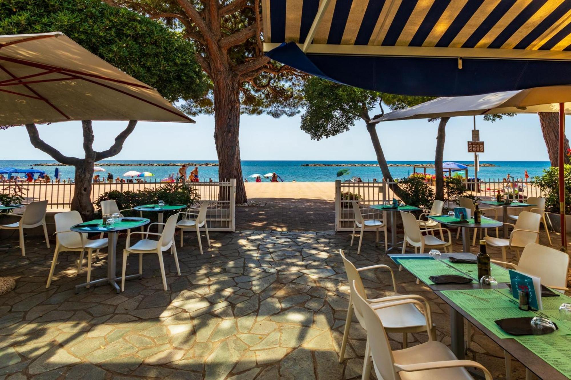 Piccolo Hotel Le Palme San Bartolomeo Al Mare Εξωτερικό φωτογραφία