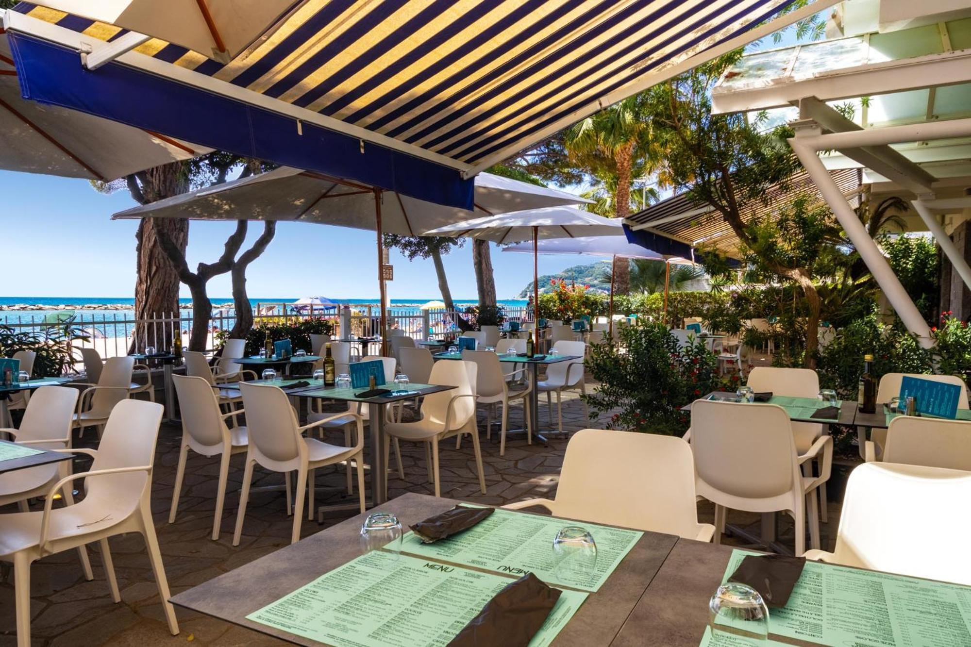 Piccolo Hotel Le Palme San Bartolomeo Al Mare Εξωτερικό φωτογραφία